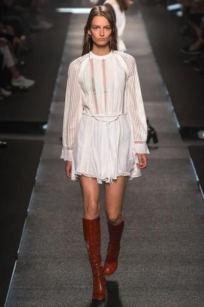 Look 21